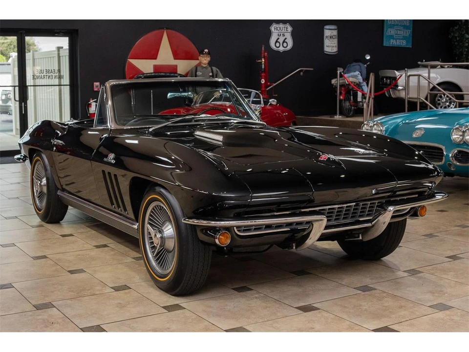1966 Chevrolet Corvette C2 - Image 3 of 31