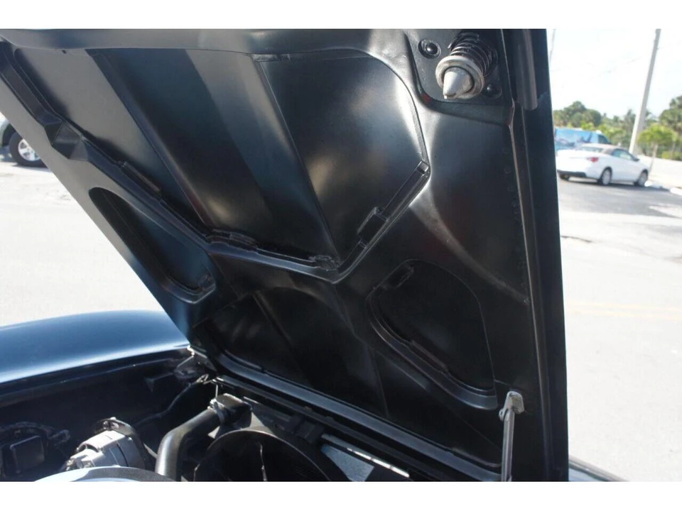 1966 Chevrolet Corvette C2 - Image 7 of 29