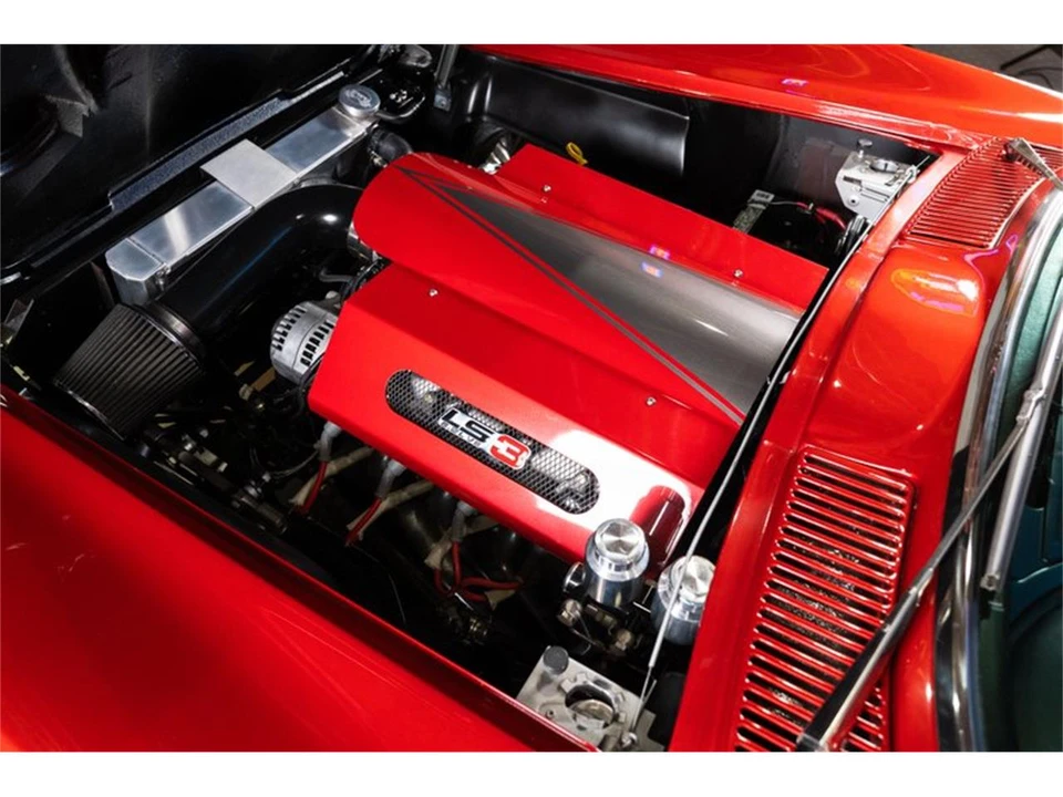 1966 Chevrolet Corvette C2 - Image 2 of 31