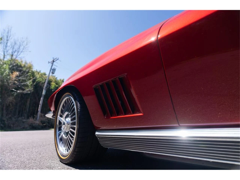 1966 Chevrolet Corvette C2 - Image 19 of 31