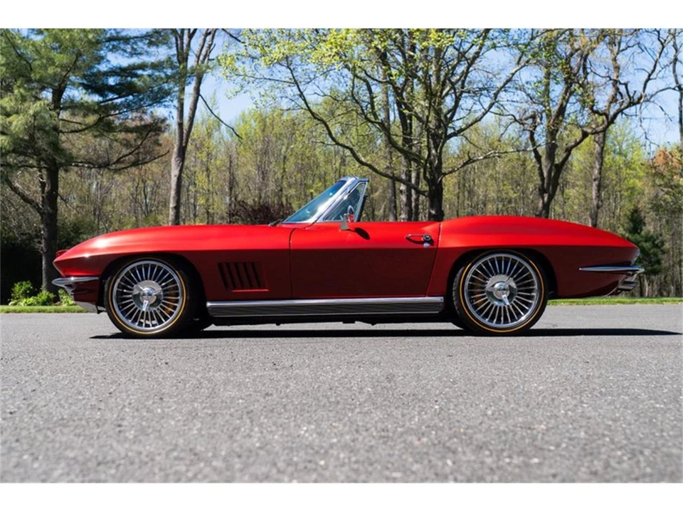 1966 Chevrolet Corvette C2 - Image 16 of 31