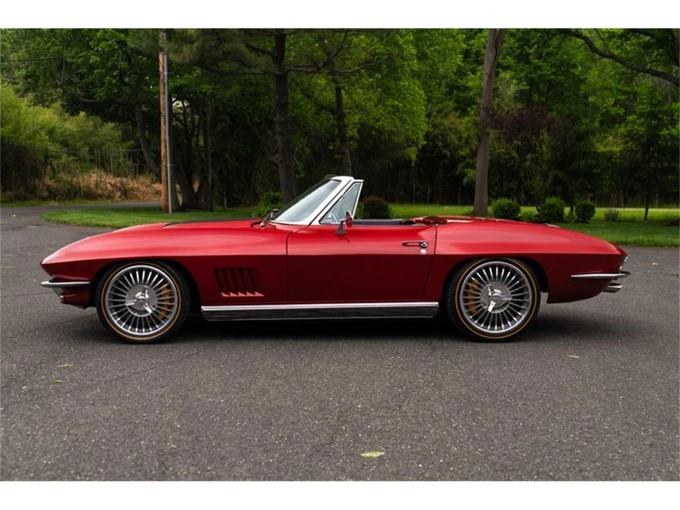1966 Chevrolet Corvette C2 - Image 7 of 31