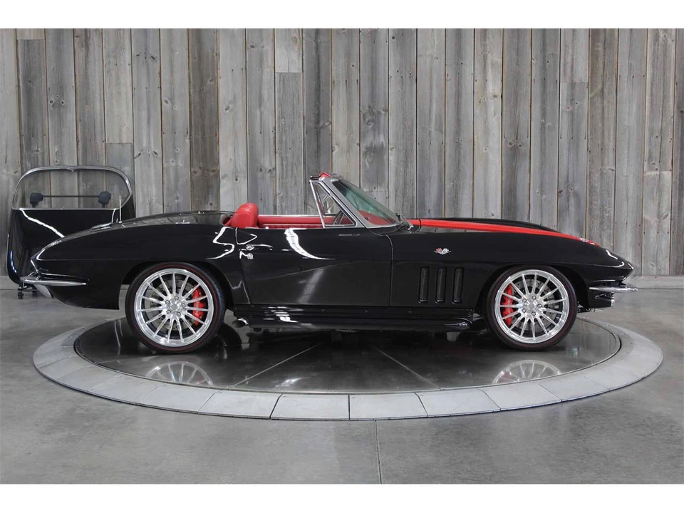 1966 Chevrolet Corvette C2 - Image 5 of 31