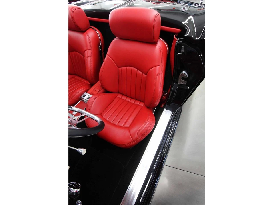 1966 Chevrolet Corvette C2 - Image 29 of 31