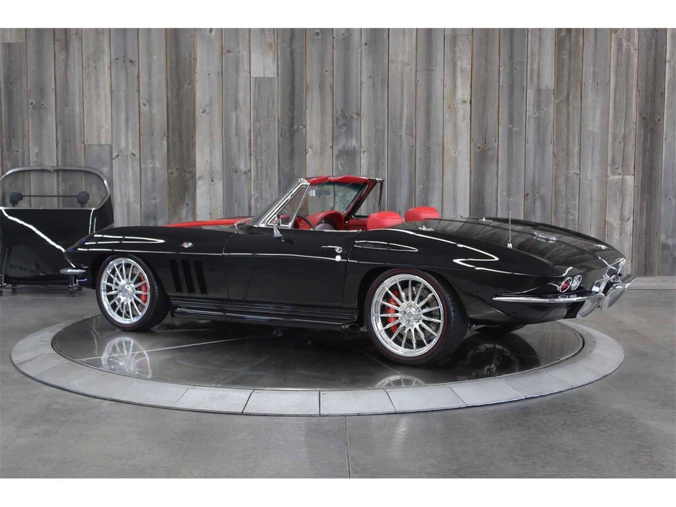 1966 Chevrolet Corvette C2 - Image 3 of 31