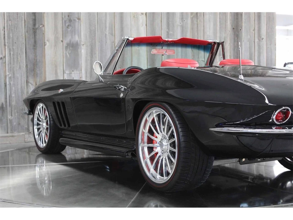 1966 Chevrolet Corvette C2 - Image 11 of 31