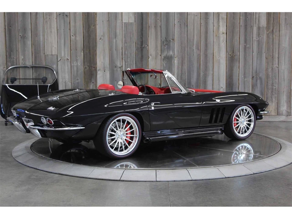 1966 Chevrolet Corvette C2 - Image 4 of 31