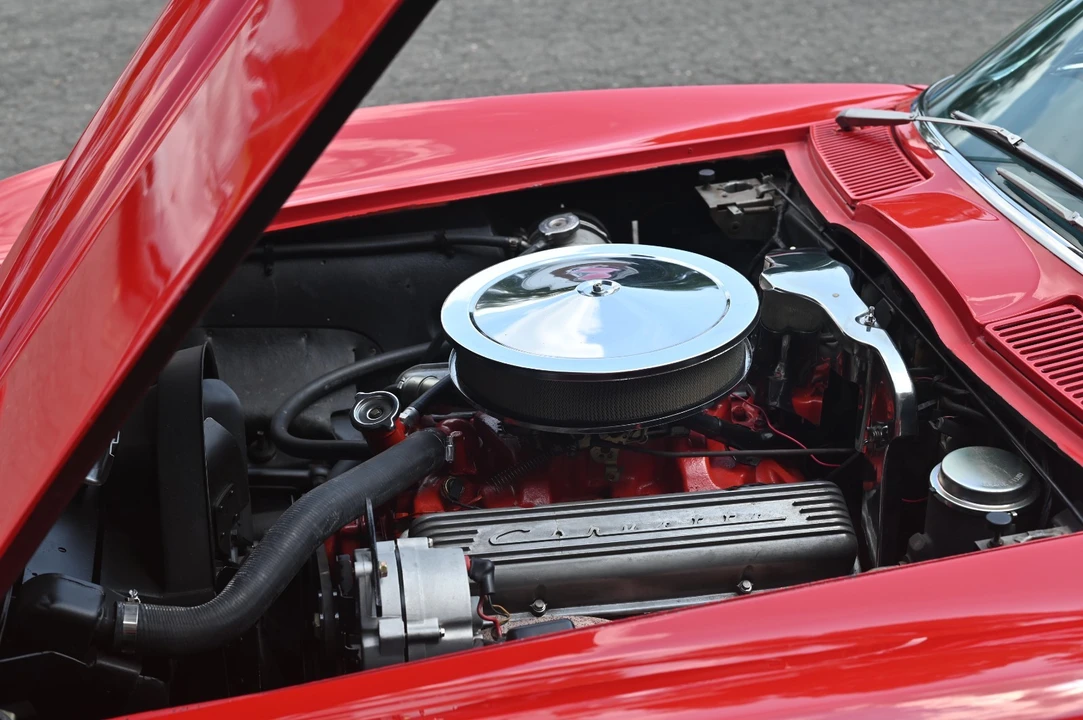 1966 Chevrolet Corvette C2 - Image 8 of 30