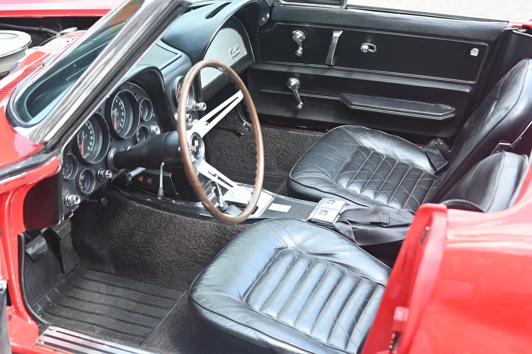 1966 Chevrolet Corvette C2 - Image 13 of 30