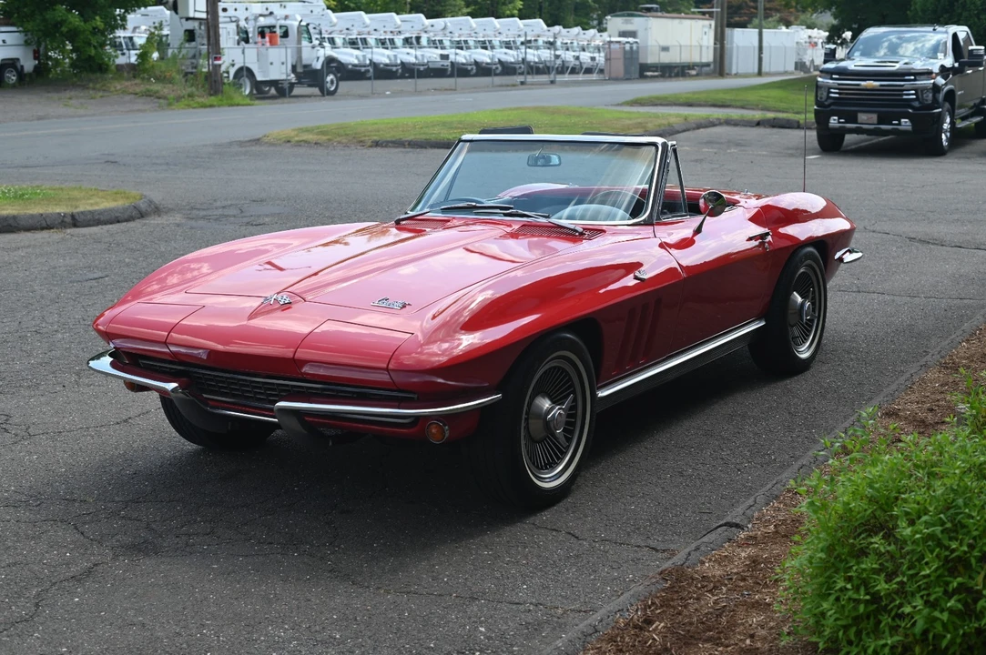 1966 Chevrolet Corvette C2 - Image 21 of 30