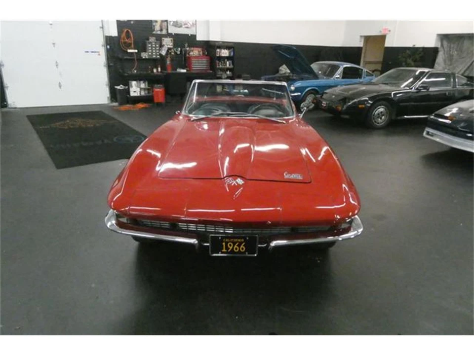 1966 Chevrolet Corvette C2 - Image 10 of 27