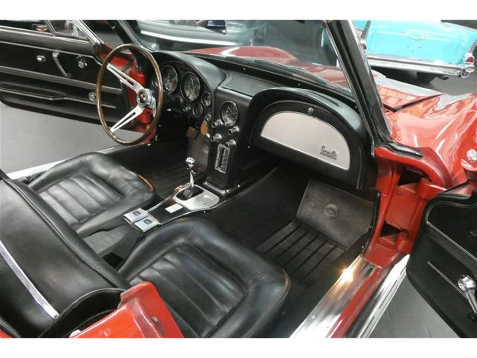 1966 Chevrolet Corvette C2 - Image 17 of 27