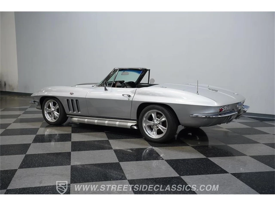 1966 Chevrolet Corvette C2 - Image 7 of 31
