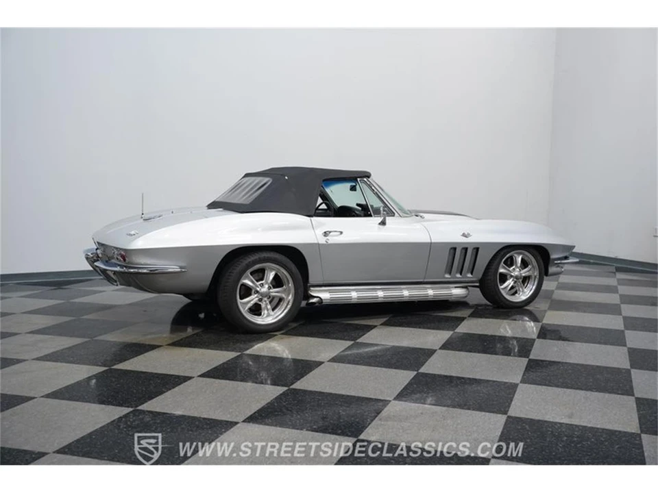 1966 Chevrolet Corvette C2 - Image 12 of 31