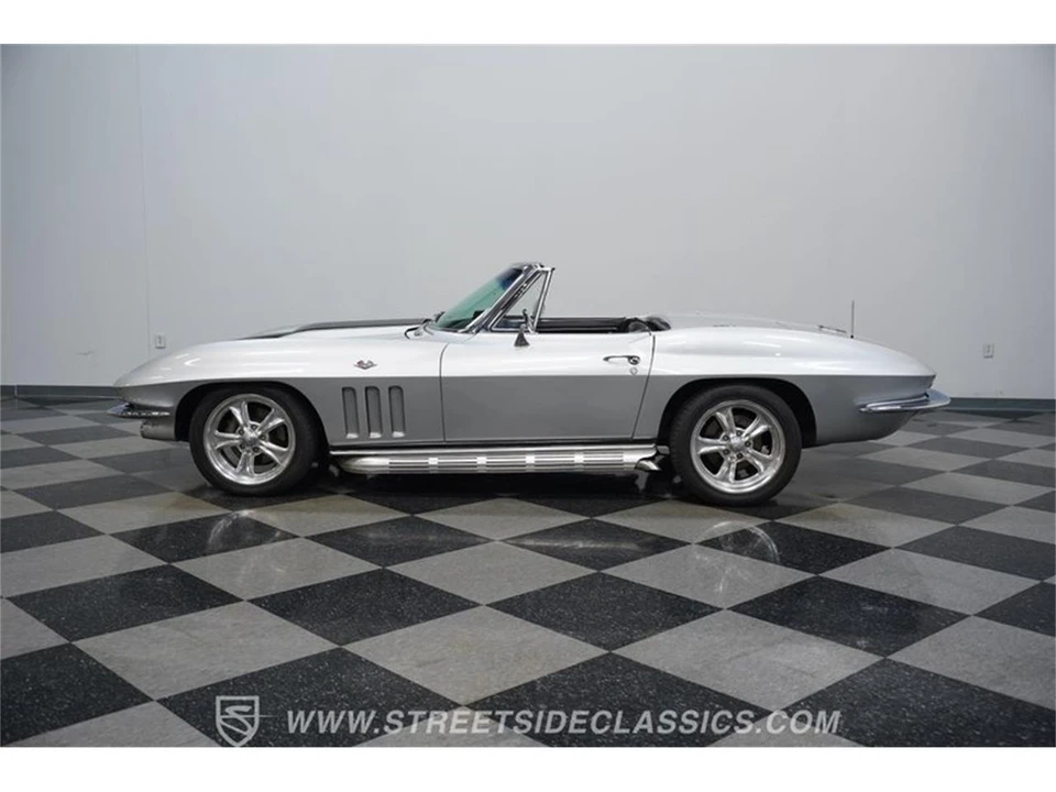 1966 Chevrolet Corvette C2 - Image 6 of 31