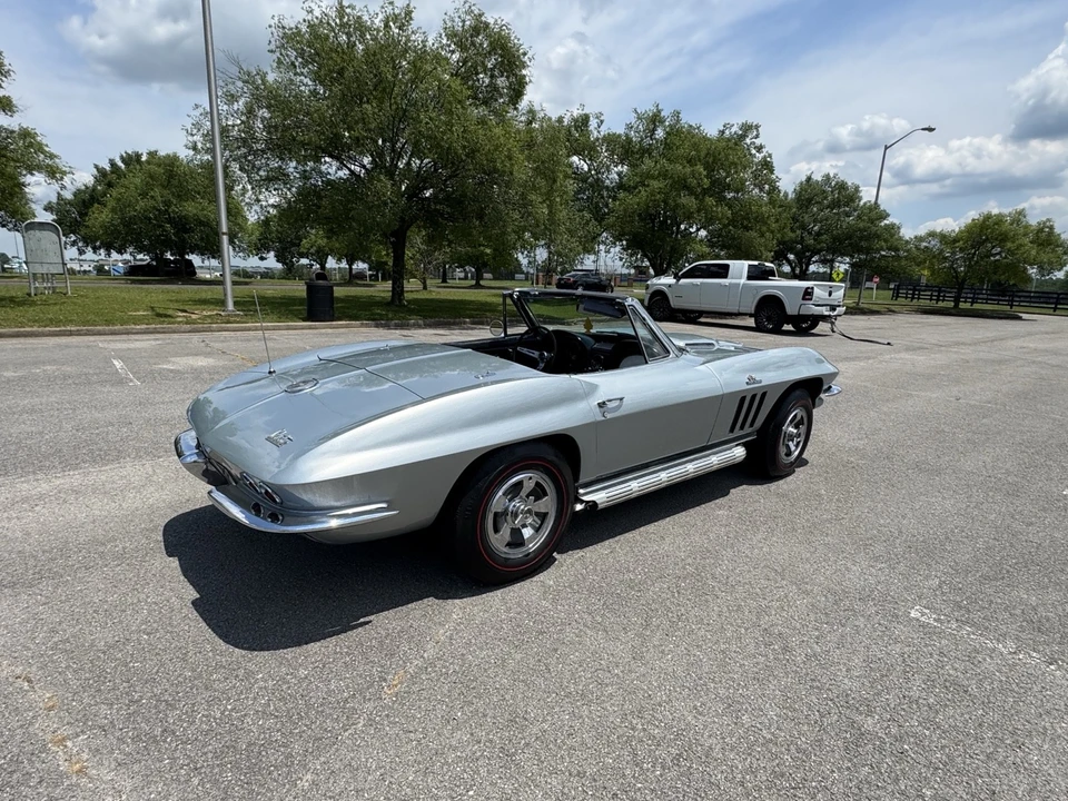 1966 Chevrolet Corvette C2 - Image 3 of 31