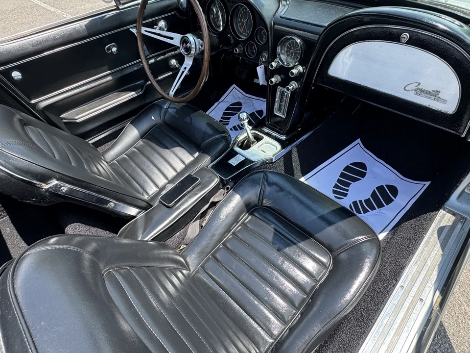 1966 Chevrolet Corvette C2 - Image 23 of 31