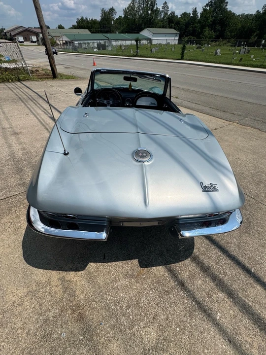 1966 Chevrolet Corvette C2 - Image 15 of 31