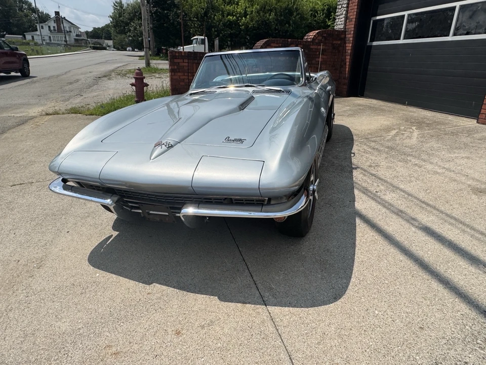 1966 Chevrolet Corvette C2 - Image 25 of 31
