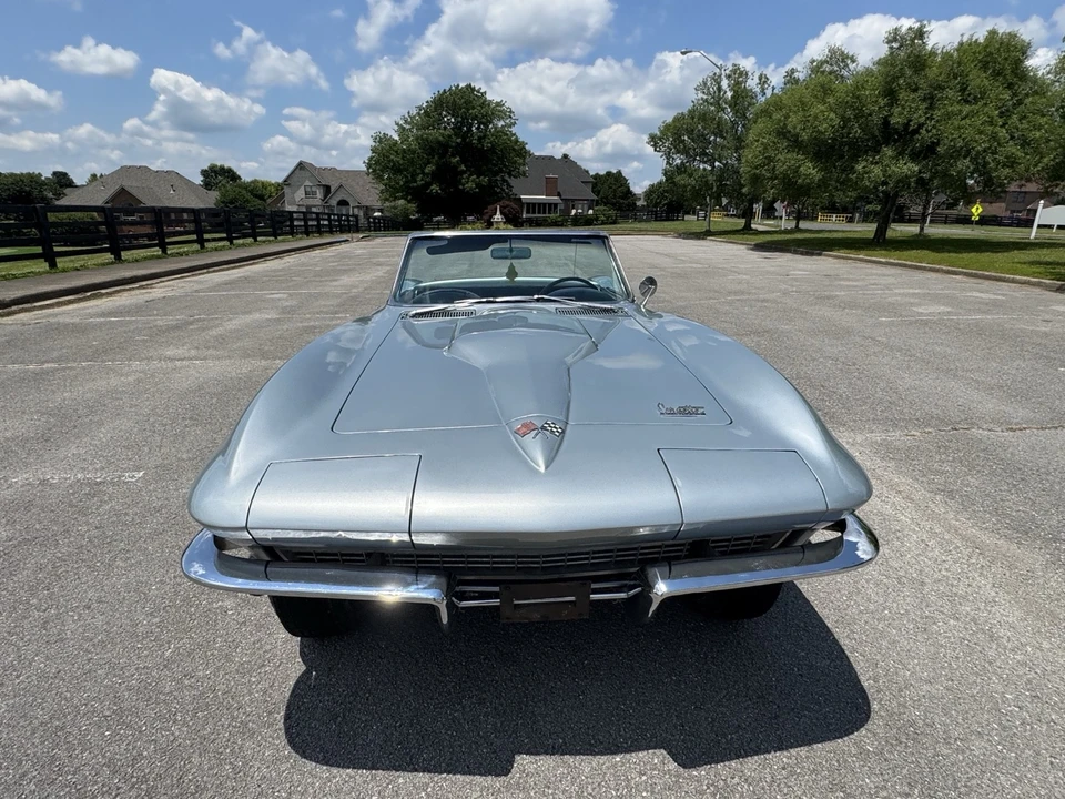 1966 Chevrolet Corvette C2 - Image 19 of 31
