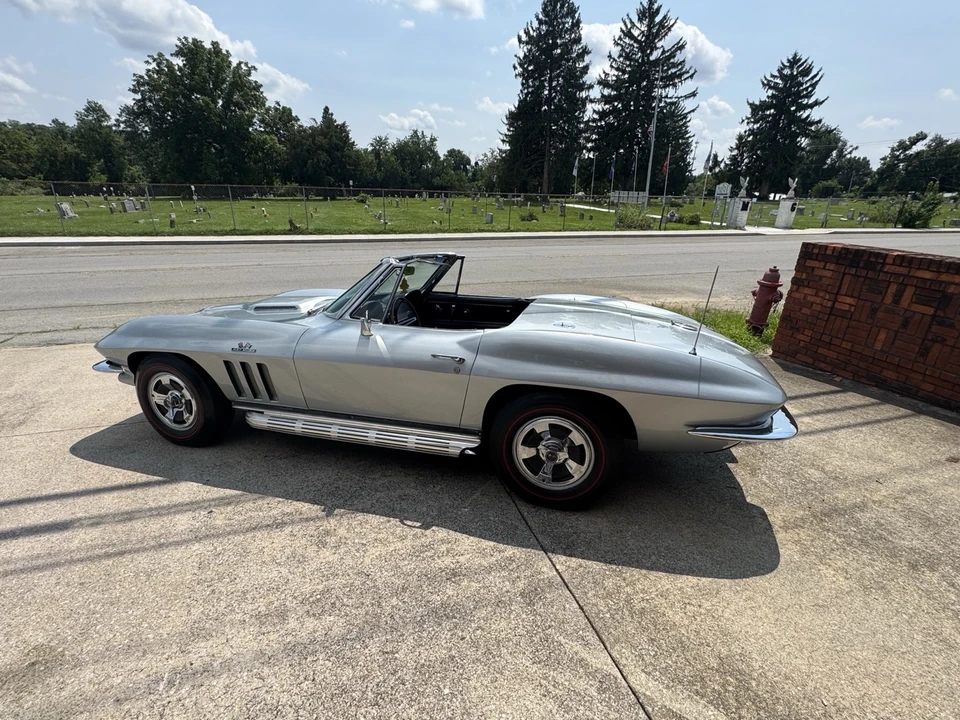 1966 Chevrolet Corvette C2 - Image 20 of 31