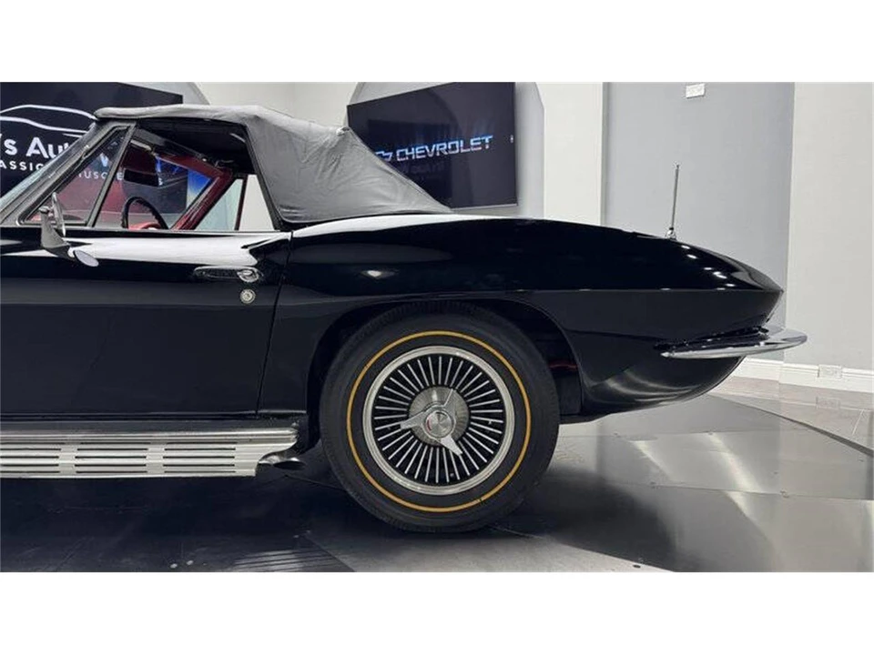 1966 Chevrolet Corvette C2 - Image 21 of 31