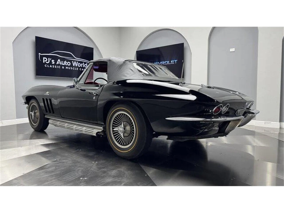 1966 Chevrolet Corvette C2 - Image 20 of 31