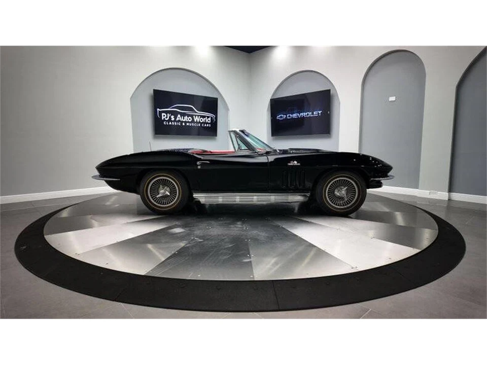 1966 Chevrolet Corvette C2 - Image 4 of 31