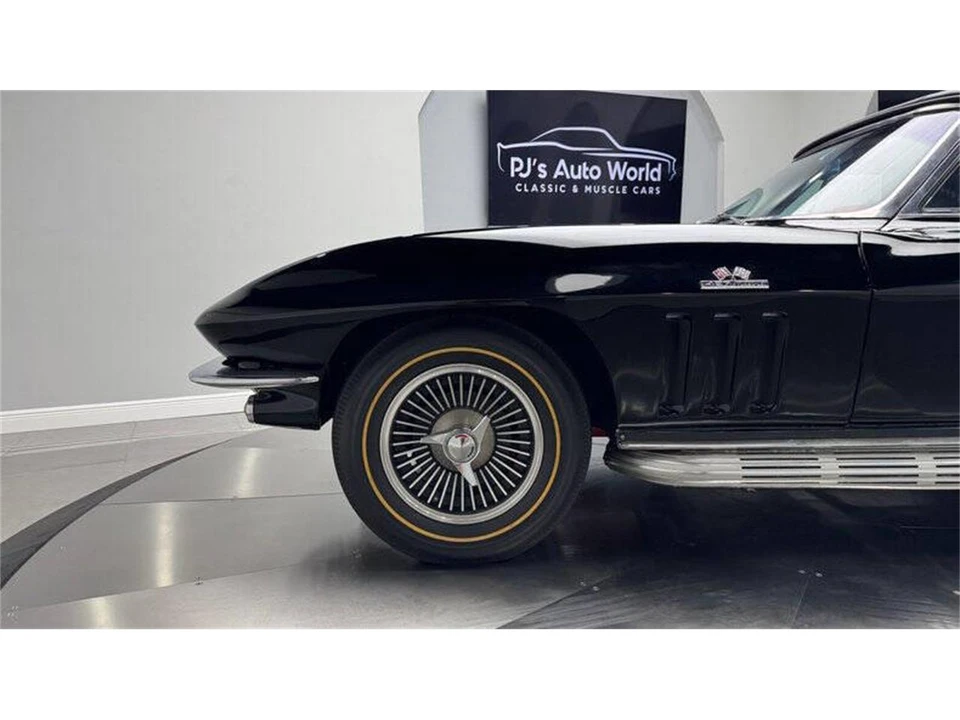 1966 Chevrolet Corvette C2 - Image 14 of 31