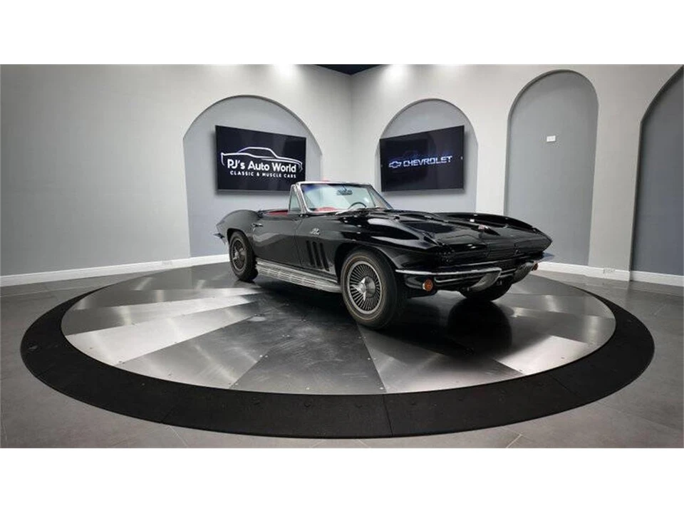 1966 Chevrolet Corvette C2 - Image 5 of 31