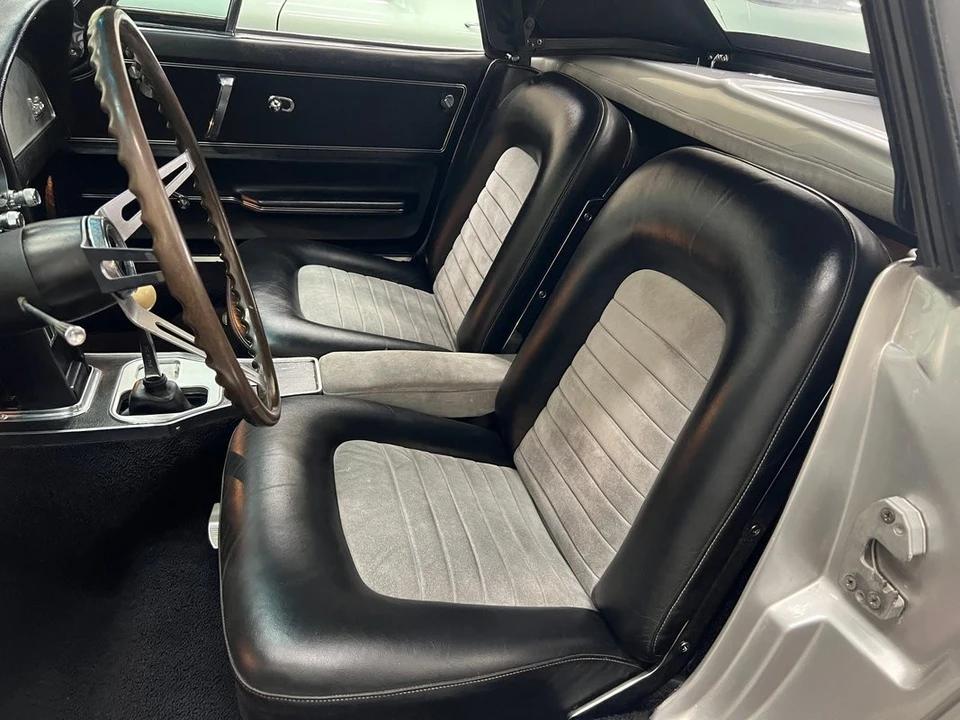 1966 Chevrolet Corvette C2 - Image 20 of 21