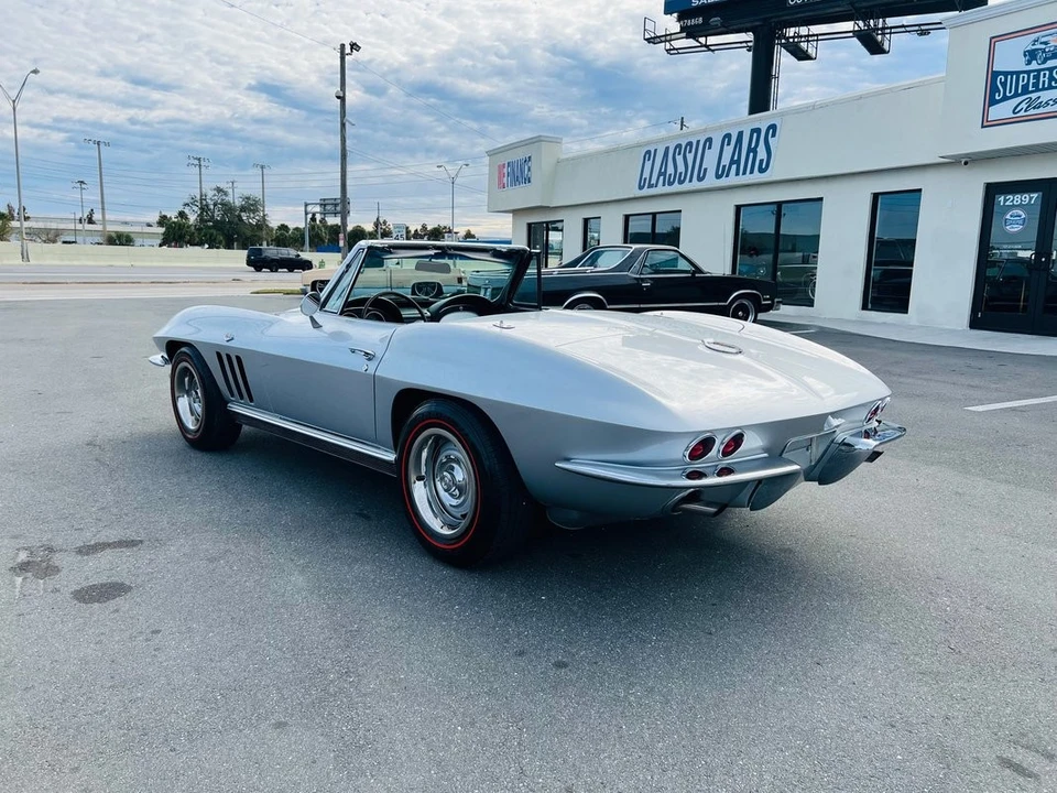 1966 Chevrolet Corvette C2 - Image 9 of 21