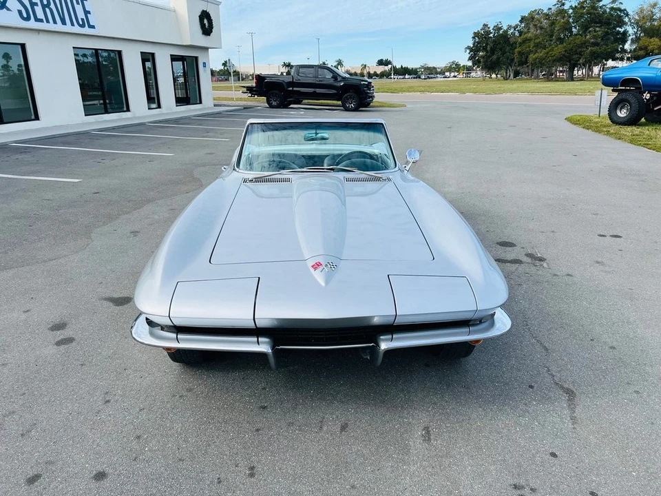 1966 Chevrolet Corvette C2 - Image 5 of 21