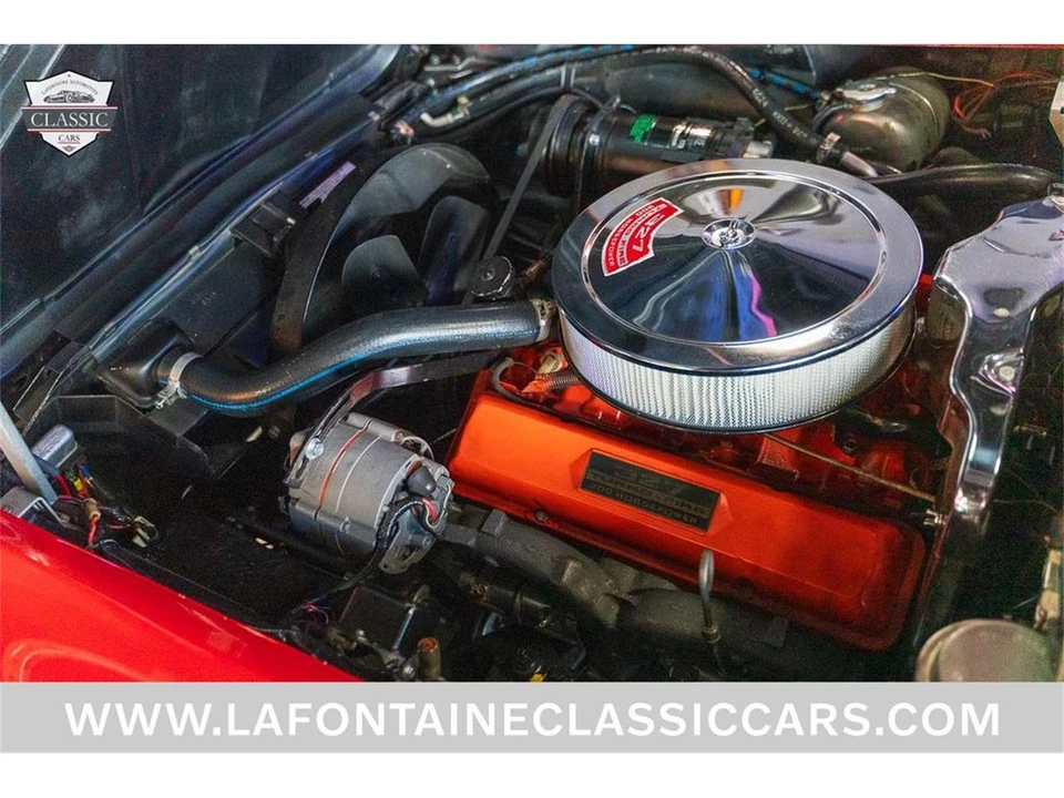 1966 Chevrolet Corvette C2 - Image 25 of 31