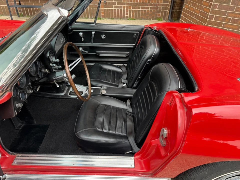 1966 Chevrolet Corvette C2 - Image 26 of 31