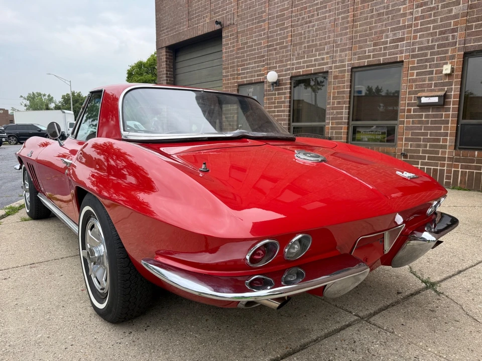 1966 Chevrolet Corvette C2 - Image 8 of 31