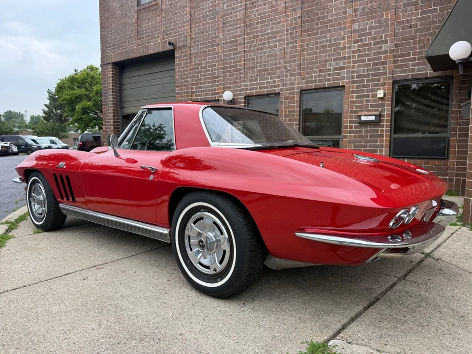 1966 Chevrolet Corvette C2 - Image 7 of 31
