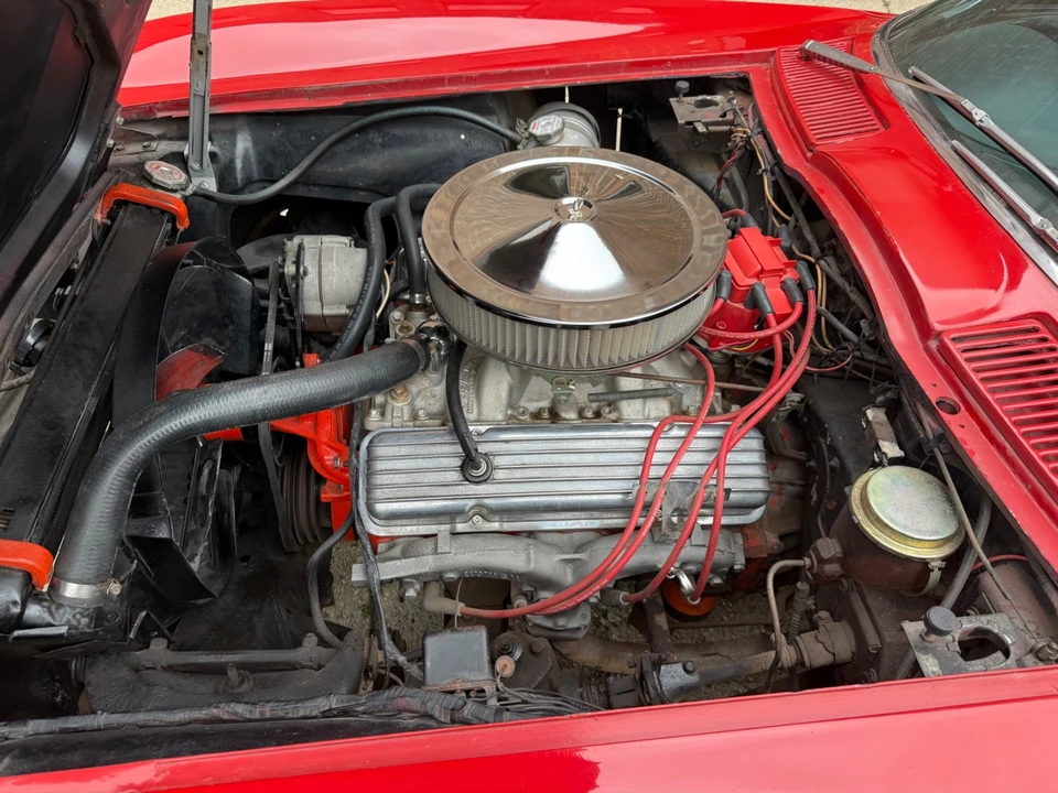 1966 Chevrolet Corvette C2 - Image 22 of 31