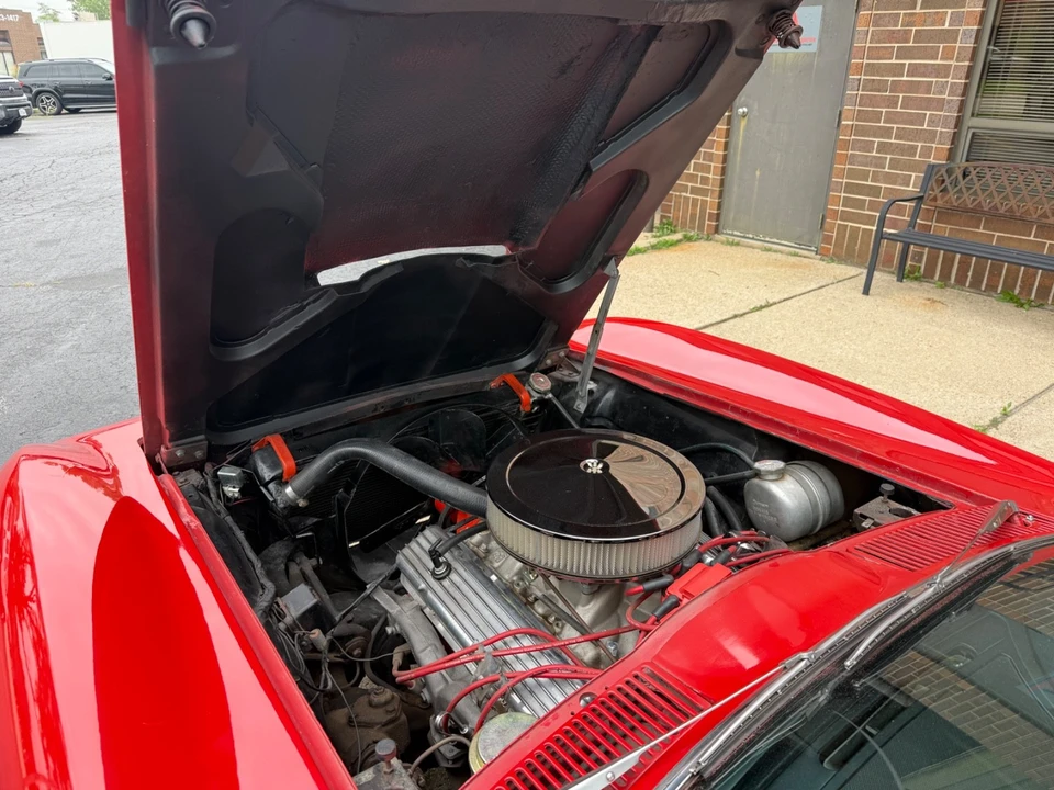 1966 Chevrolet Corvette C2 - Image 23 of 31