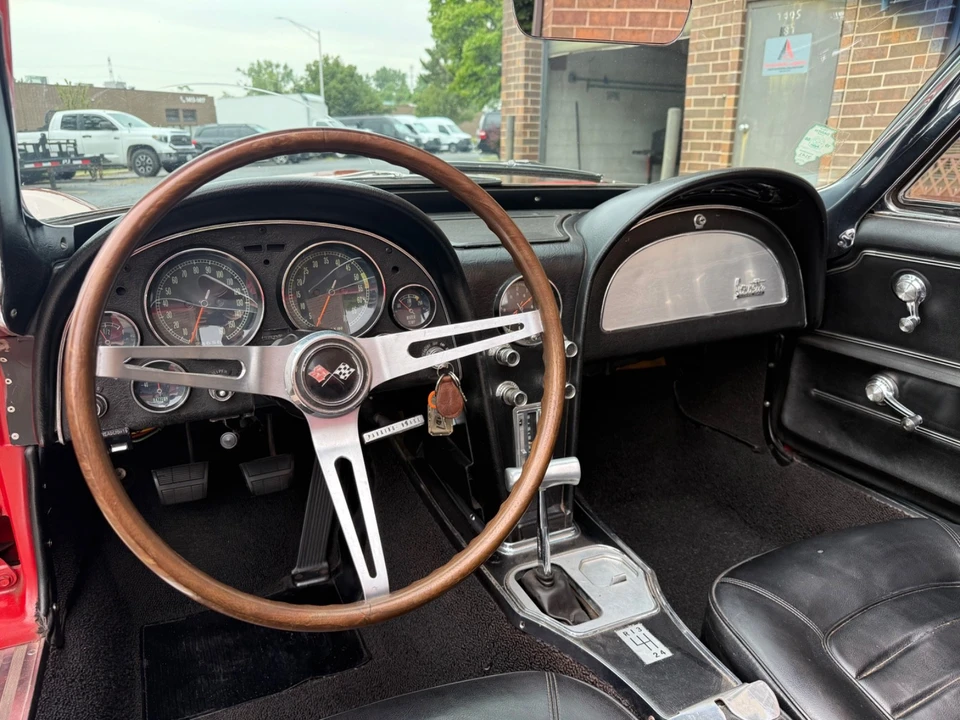 1966 Chevrolet Corvette C2 - Image 29 of 31