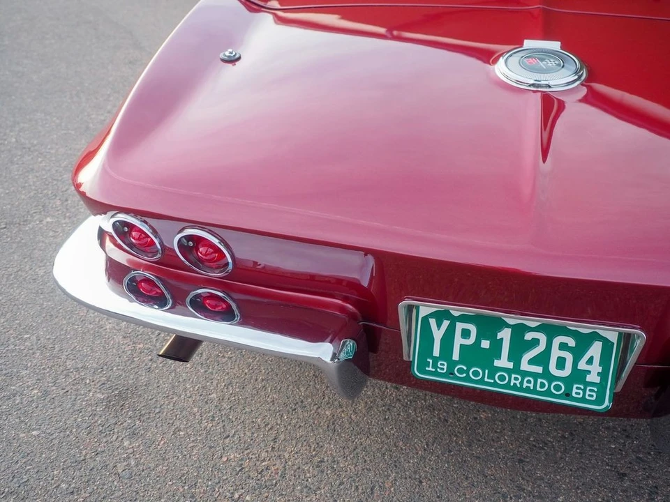 1966 Chevrolet Corvette C2 - Image 26 of 31