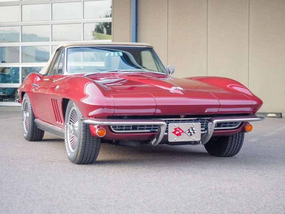 1966 Chevrolet Corvette C2 - Image 10 of 31