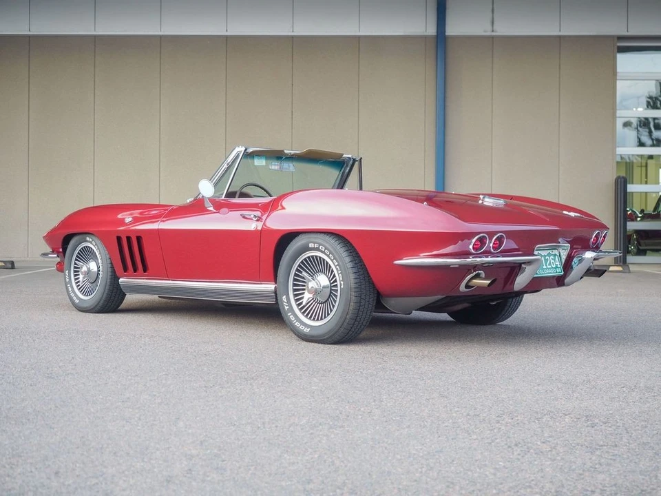 1966 Chevrolet Corvette C2 - Image 2 of 31