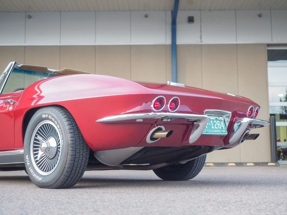1966 Chevrolet Corvette C2 - Image 6 of 31