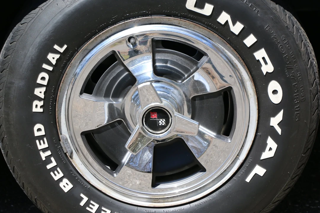 1966 Chevrolet Corvette C2 - Image 28 of 31