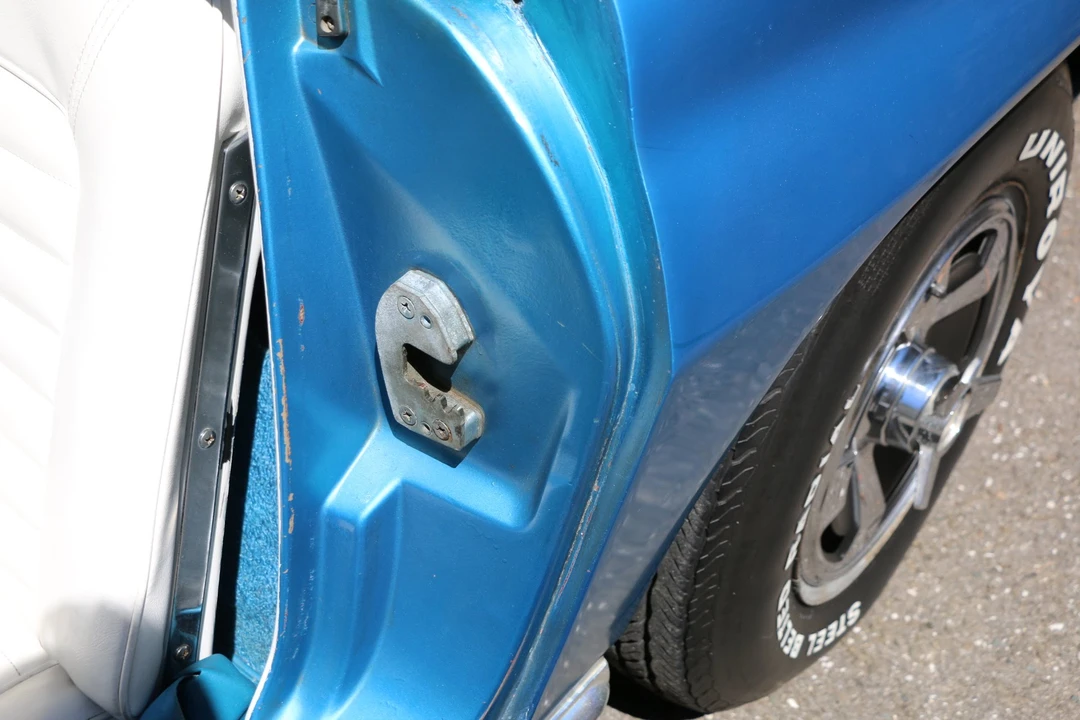 1966 Chevrolet Corvette C2 - Image 31 of 31