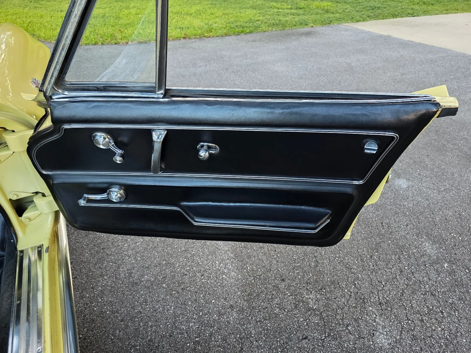 1966 Chevrolet Corvette C2 - Image 25 of 31