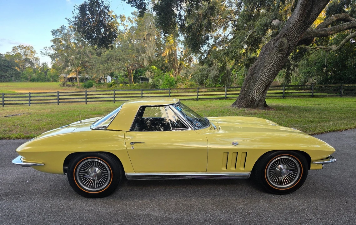 1966 Chevrolet Corvette C2 - Image 18 of 31