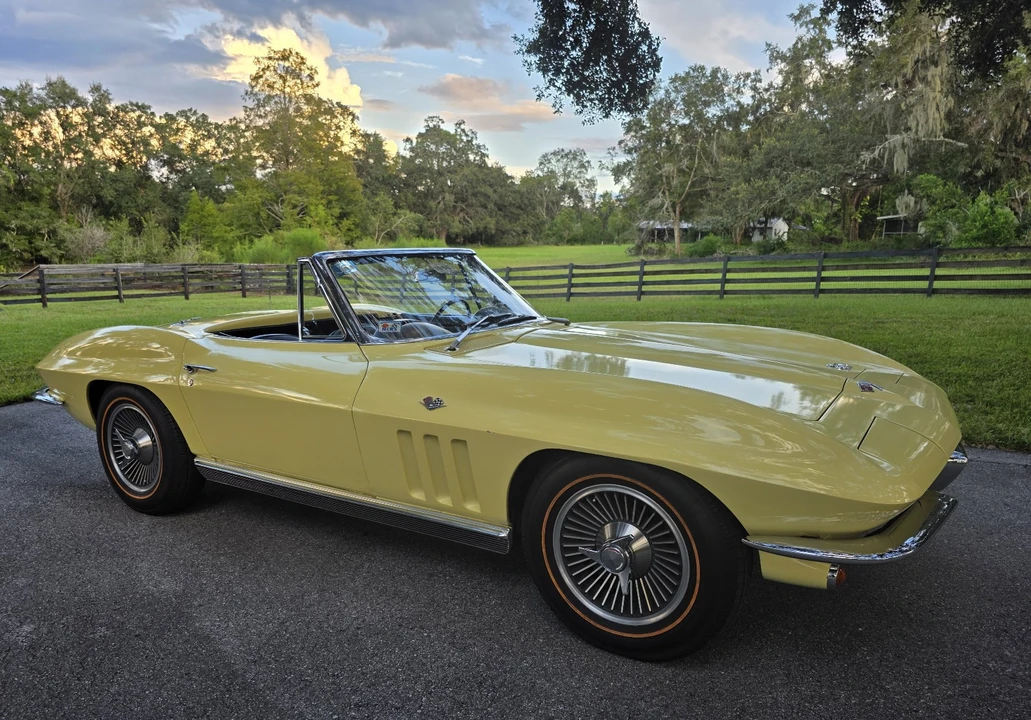 1966 Chevrolet Corvette C2 - Image 8 of 31