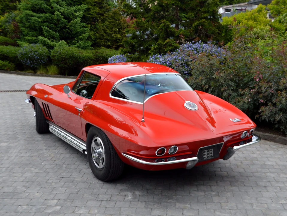 1966 Chevrolet Corvette C2 - Image 9 of 31